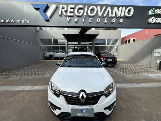 RENAULT SANDERO 1.0 12V SCE FLEX GT LINE MANUAL RENAULT SANDERO 1.0 12V SCE FLEX GT LINE MANUAL